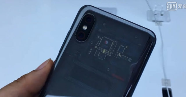 Xiaomi Mi8 Explorer Edition demasiado cierto para ser transparente