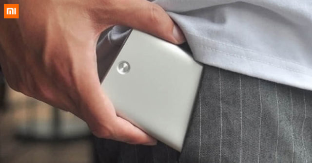 Xiaomi Porta tarjetas de crédito hecho de aluminio resistente!