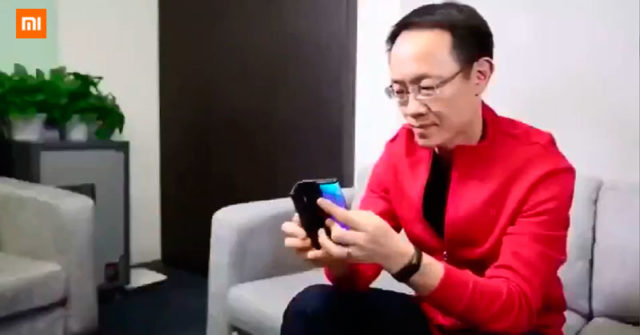 Xiaomi muestra el primer teléfono plegable doble del mundo!