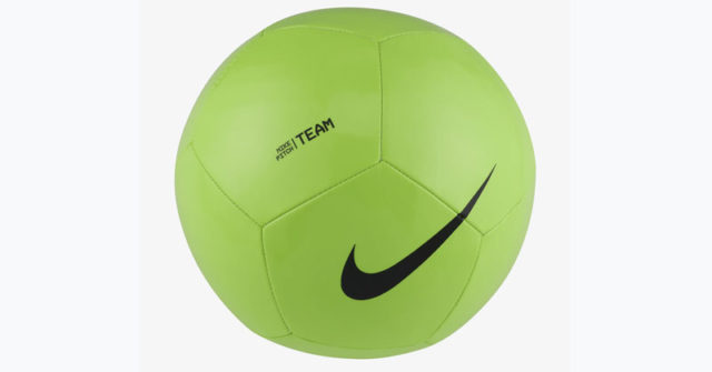 Balón de fútbol Nike Pitch Team a $349 pesos mexicanos