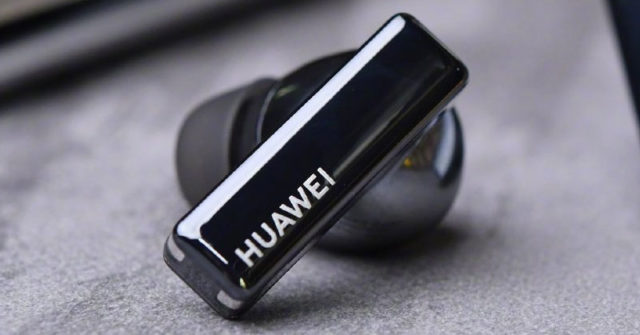 Huawei demandó a un vendedor de auriculares falsificados en China y recibió una compensación de 1 millón de yuanes